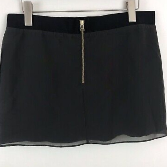 COPY - Authentic Icon Tommy Hilfiger Sequin Mini Skirt - Picture 6 of 10